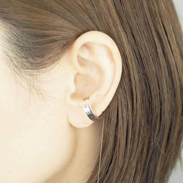 Silver Ear Cuff -Tsuchime 003- シルバー イヤーカフ-イヤーカフ-yuzen-official