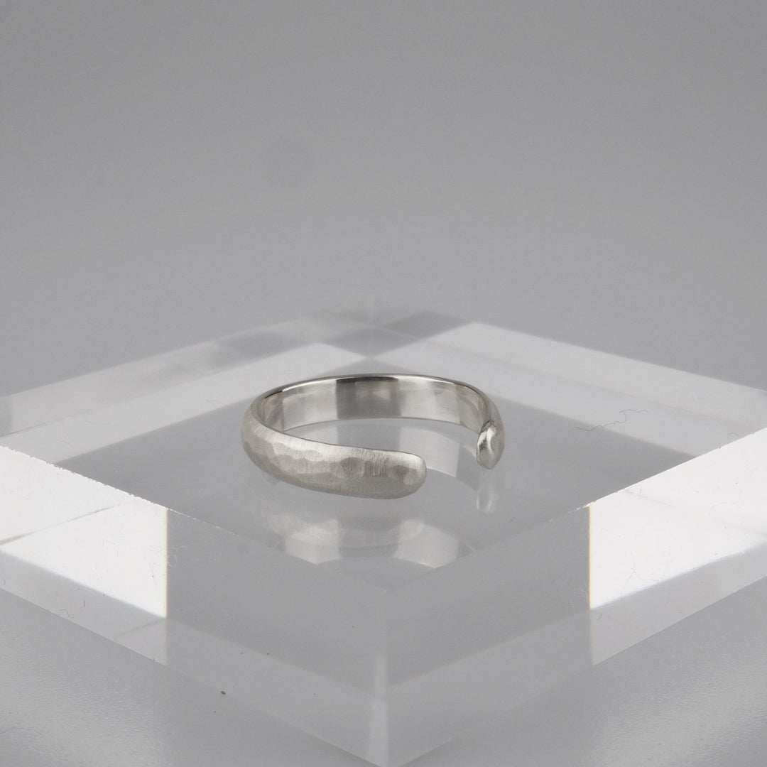 Silver Ear Cuff -Tsuchime 002- シルバー イヤーカフ-イヤーカフ-yuzen-official