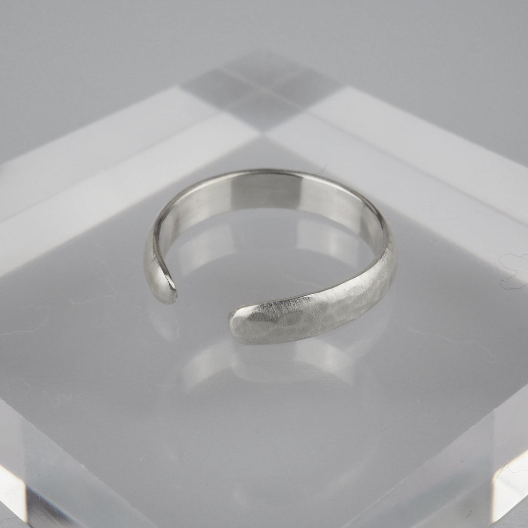 Silver Ear Cuff -Tsuchime 002- シルバー イヤーカフ-イヤーカフ-yuzen-official