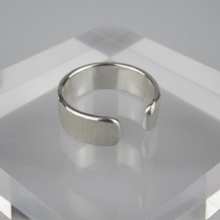 Silver Ear Cuff -Tsuchime 004- シルバー イヤーカフ-イヤーカフ-yuzen-official