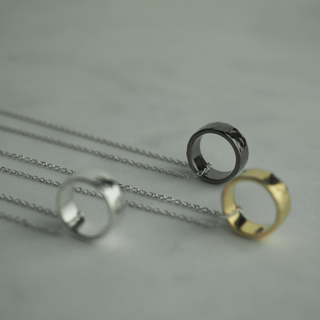 Silver Necklace -Tsuchime Ring Black- シルバー ネックレス-ネックレス-yuzen-official