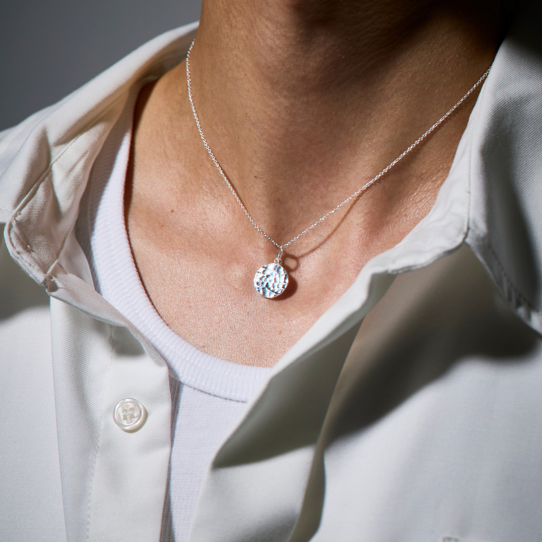 Silver Necklace -Tsuchime- シルバー ネックレス – yuzen-official Silver Necklace -Tsuchime- シルバー ネックレス – yuzen-official