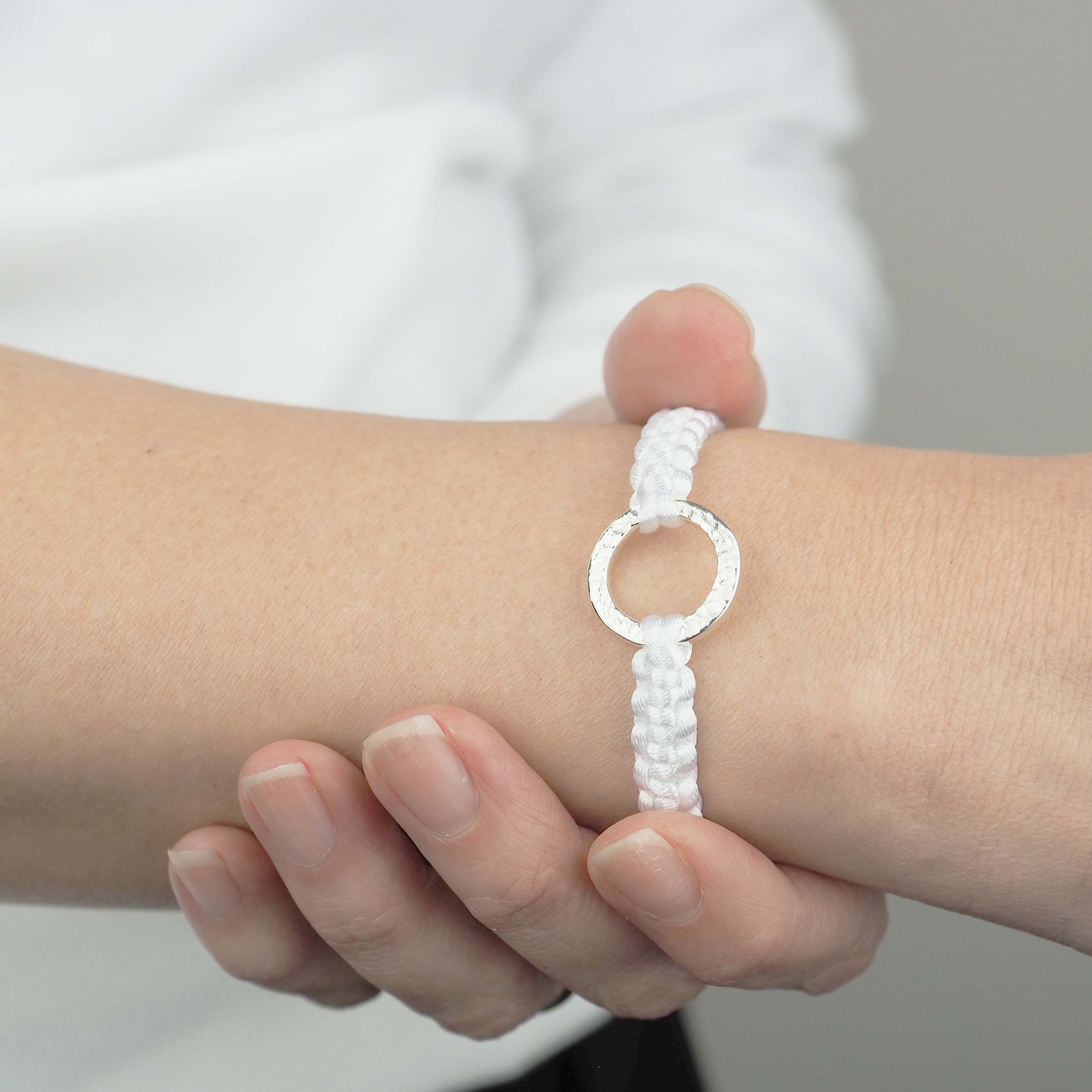 Bracelet -Dawn- White Lily シルバー ブレスレット – yuzen-official
