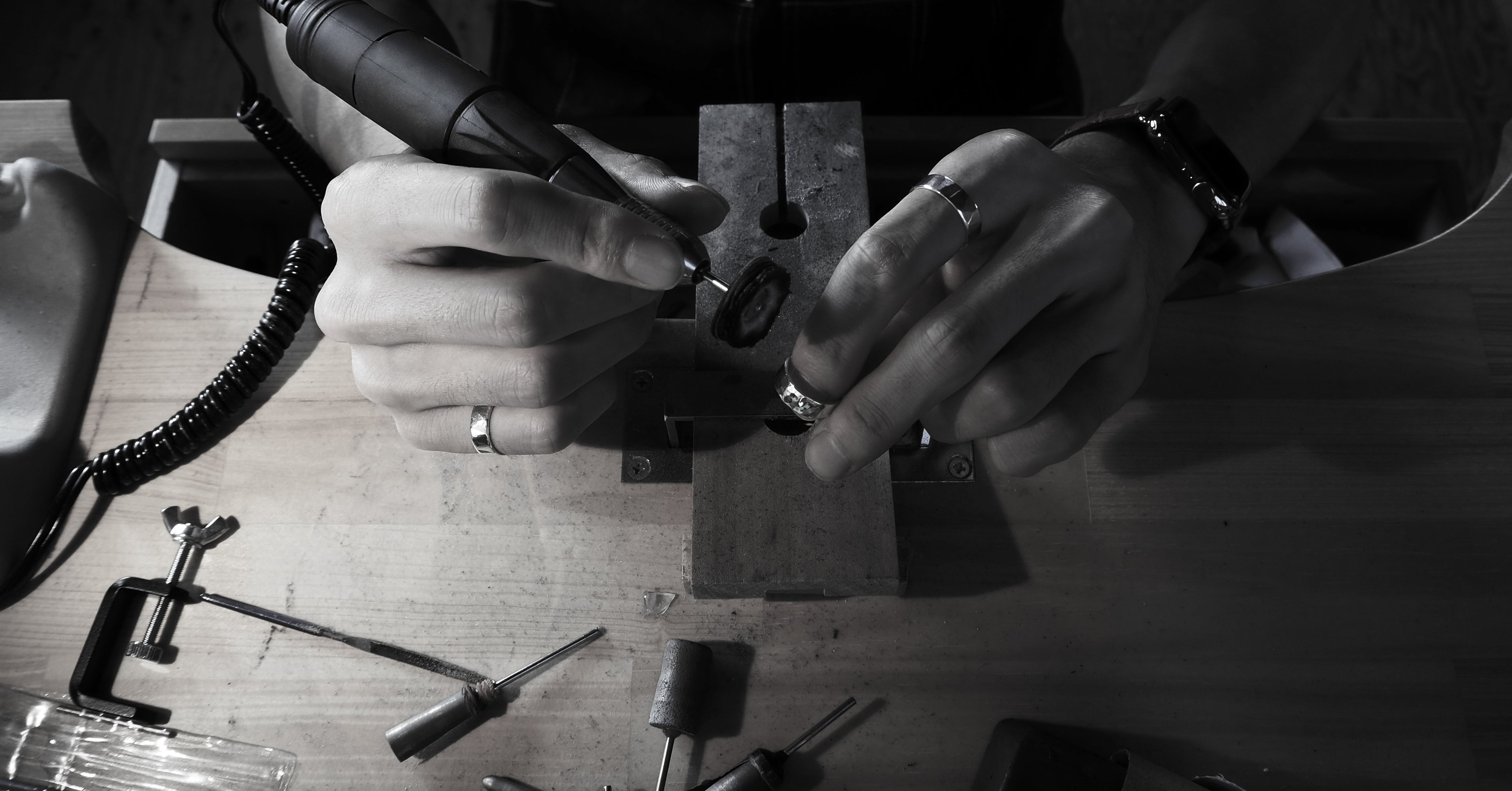 yuzen】毎日着けたい上質なシルバージュエリー – yuzen-official