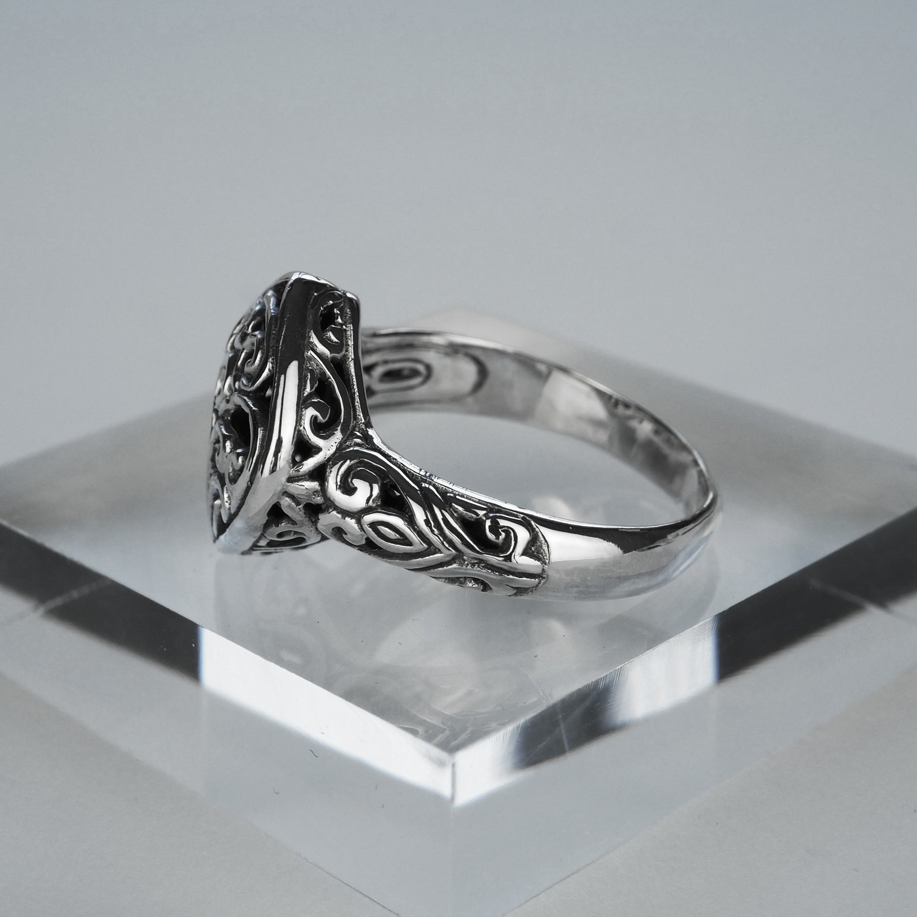 Silver Ring 